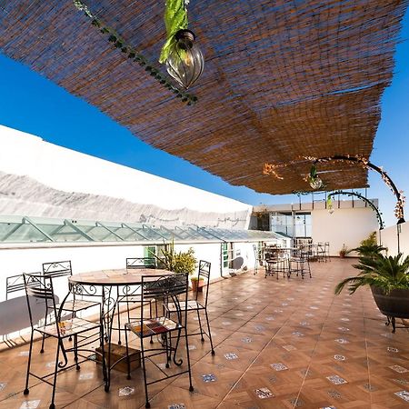 Capital O Hotel Joyma Suites, San Luis Сан-Луис-Потоси Экстерьер фото